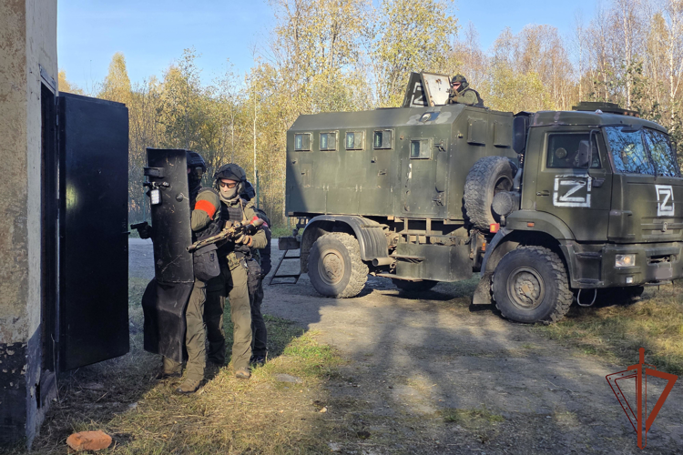 В Карелии росгвардейцы приняли участие в антитеррористическом учении
