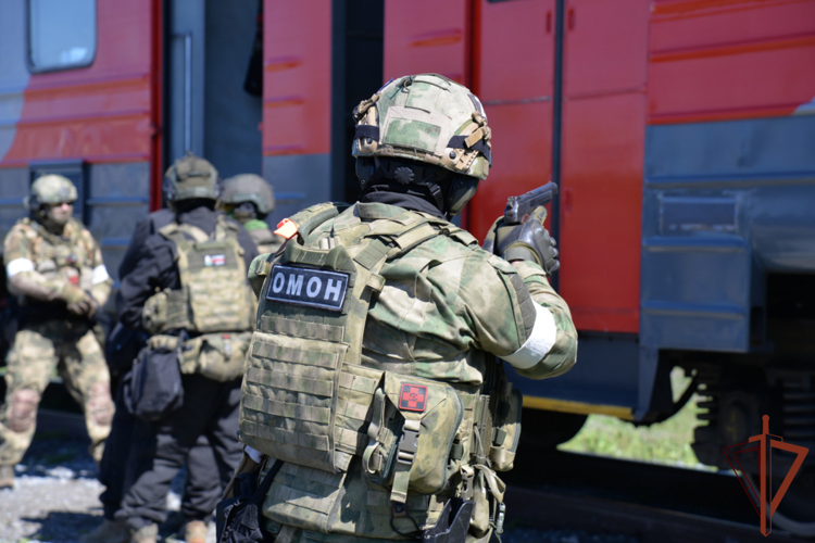 Антитеррористическое учение с участием Росгвардии проведено на пригородном вокзале Кургана