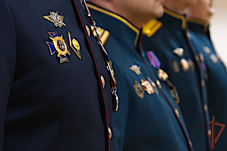 На Урале росгвардейцы удостоены государственных и ведомственных наград 