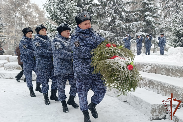 74-ю годовщину образования вневедомственной охраны отметили в Сибирском округе Росгвардии