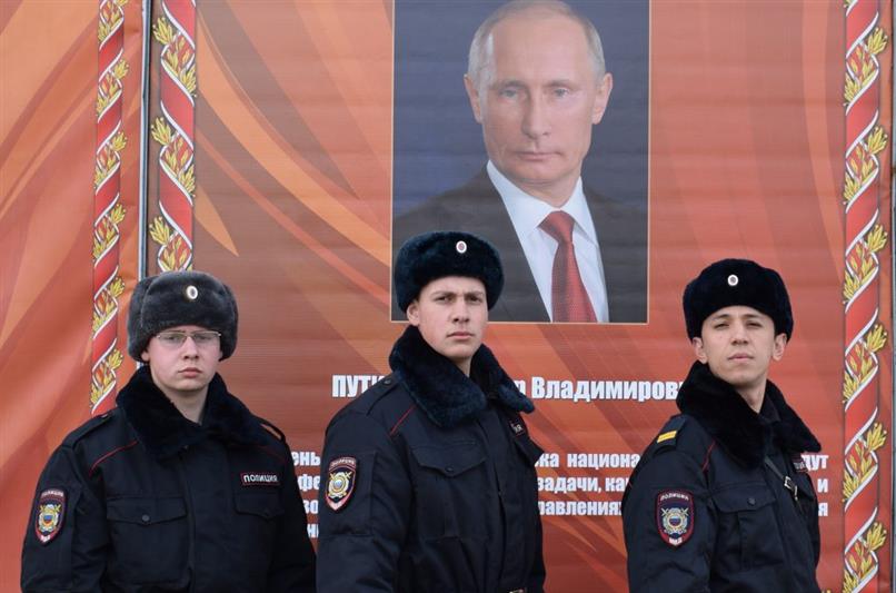 В Нижнем Новгороде военнослужащие Росгвардии спасли мужчину