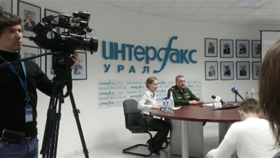Командующий Уральским округом в преддверии Дня войск национальной гвардии РФ встретился с журналистами