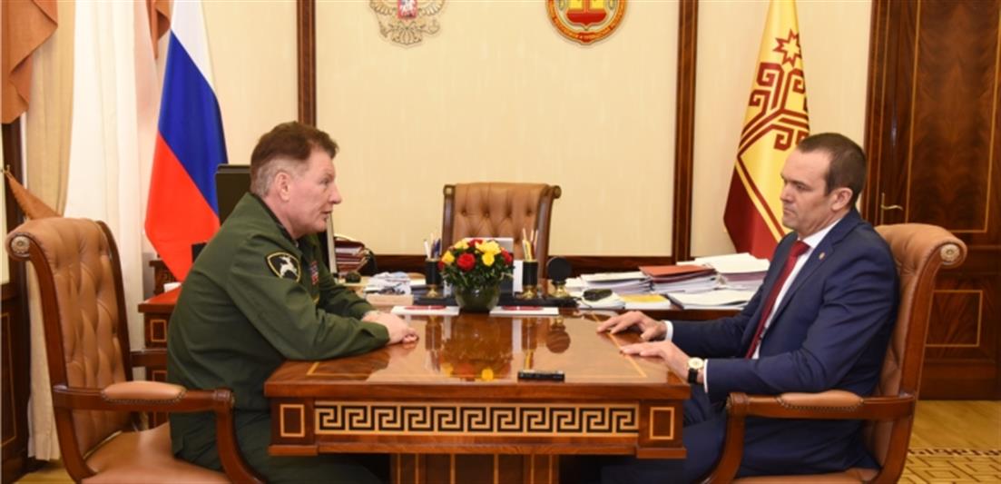 Командующий Приволжским округом проверил подразделения Росгвардии в Республике Чувашии