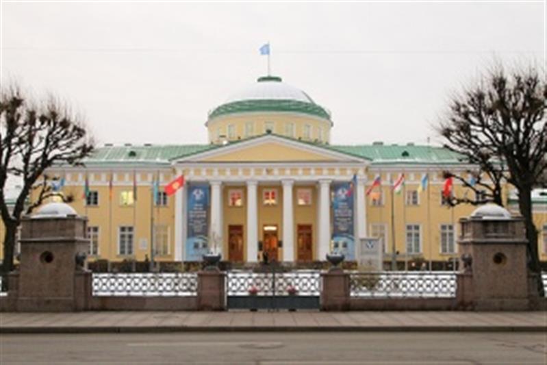 Командующий Северо-Западным округом принял участие в Парламентской конференции по борьбе с международным терроризмом