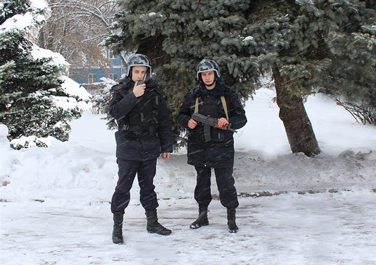 В Воронеже сотрудники Росгвардии задержали мужчину, находившегося в федеральном розыске