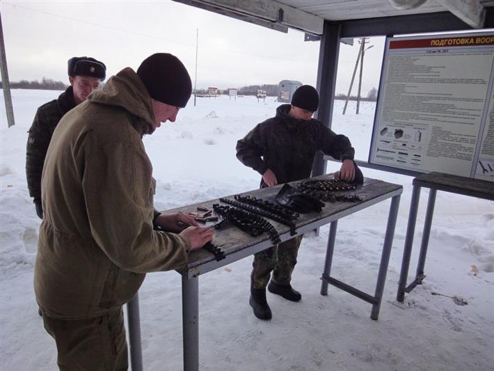 В Центральном округе прошел учебный сбор наводчиков пулеметов БТР-80