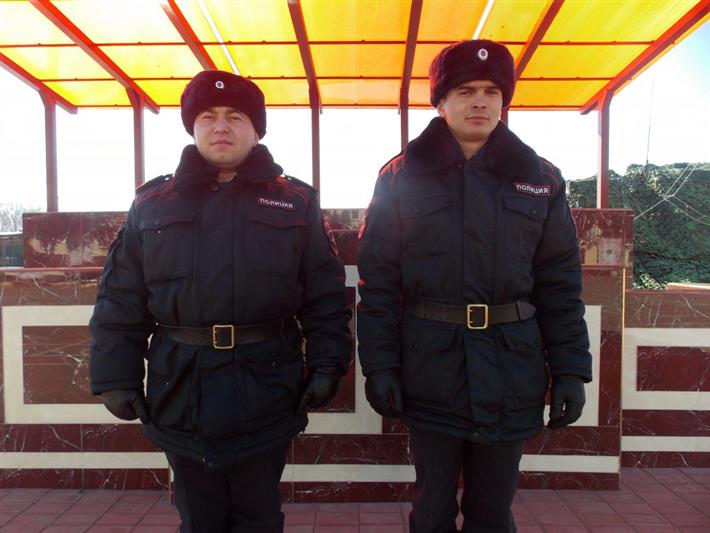 В Карачаево-Черкесской Республике военнослужащие Северо-Кавказского округа спасли человека
