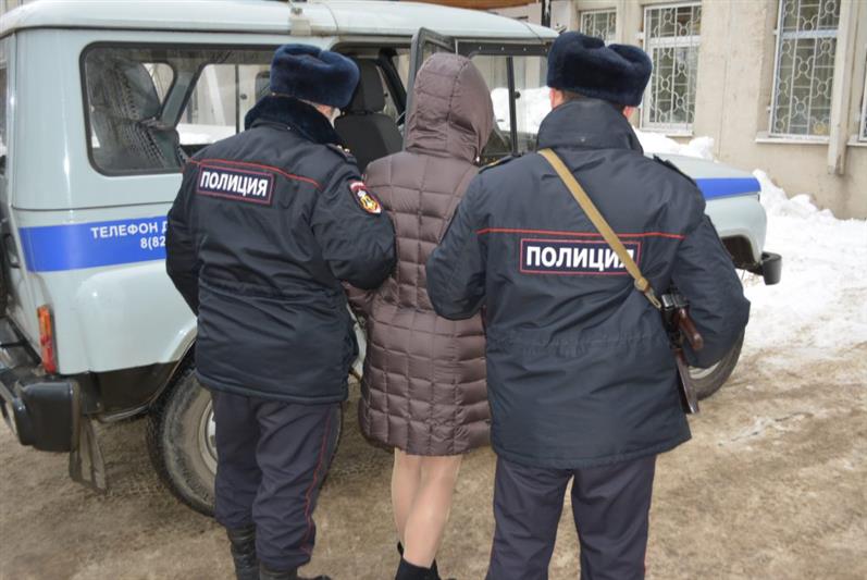 В Республике Коми сотрудники Росгвардии оказали помощь беременной женщине