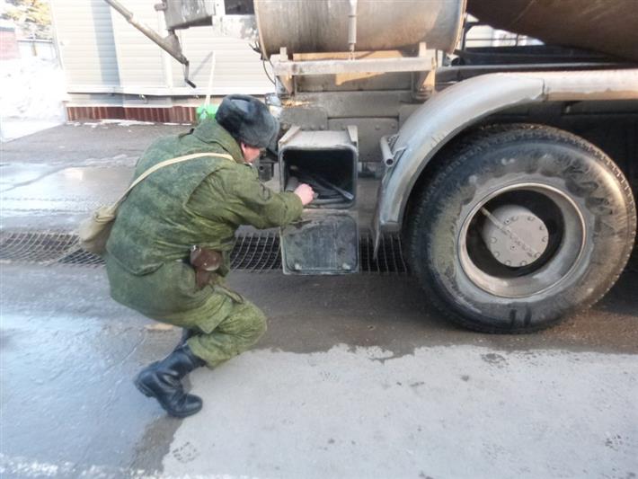 Военнослужащий Приволжского округа предотвратил незаконный вывоз оборудования с охраняемого объекта