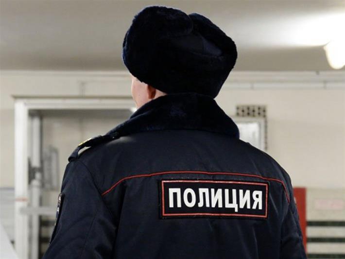 В г. Кемерове военнослужащие Росгвардии спасли людей из горящего общежития