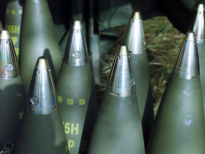 В Красноярском крае бойцы ОМОНа Росгвардии обезвредили боевой артиллерийский снаряд