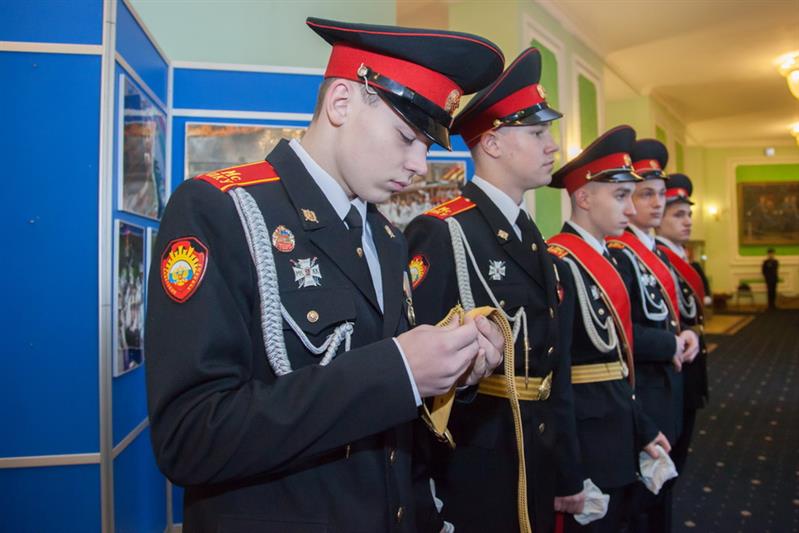 Тренировка кадет МПКУ им. Шолохова ВНГ РФ в Президентском полку ФСО России