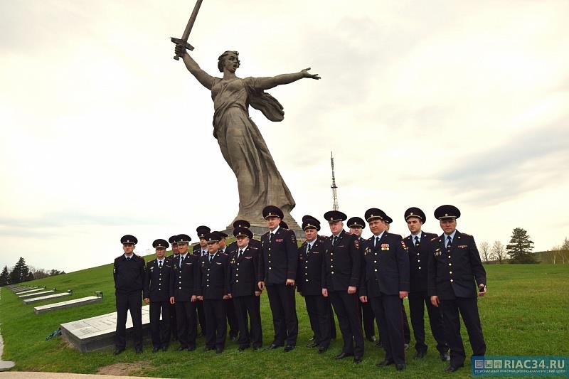 Заместитель командующего Северо-Кавказским округом провел оперативное совещание в г. Волгограде