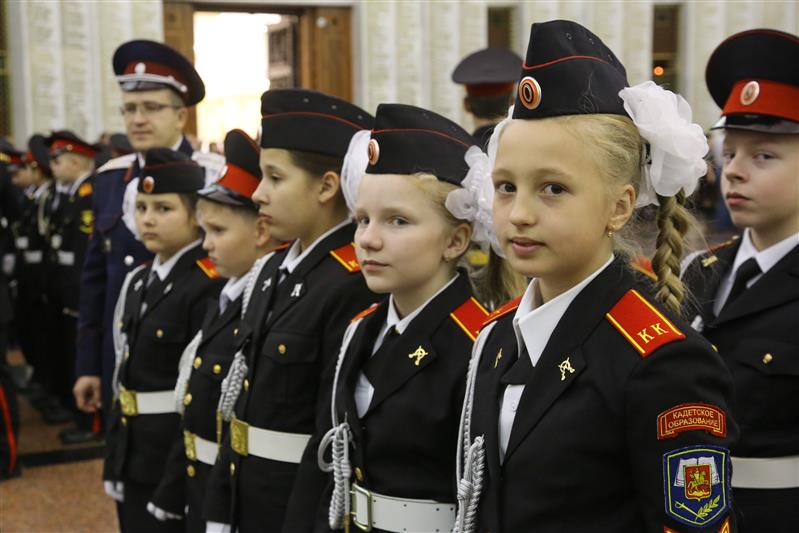 Тренировка кадет МПКУ им. Шолохова ВНГ РФ в Президентском полку ФСО России