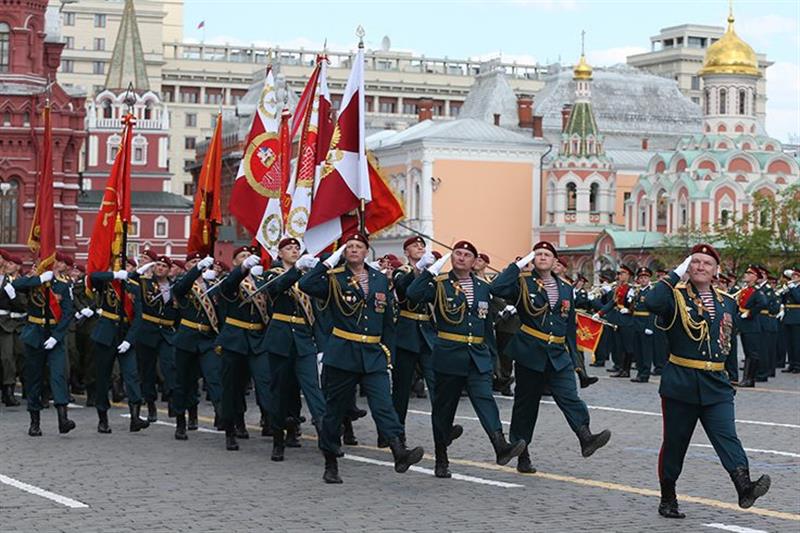Около 9 тыс. военнослужащих войск национальной гвардии приняли участие в праздничных мероприятиях