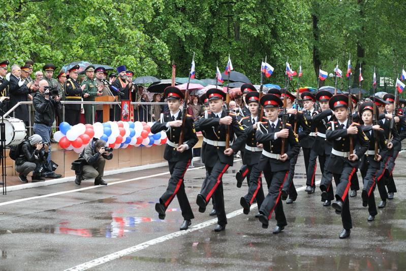 Прощание со Знаменем воспитанников Московского президентского кадетского училища им. М.А. Шолохова