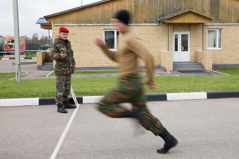 Квалификационные испытания на право ношения крапового берета (Смоленская область)