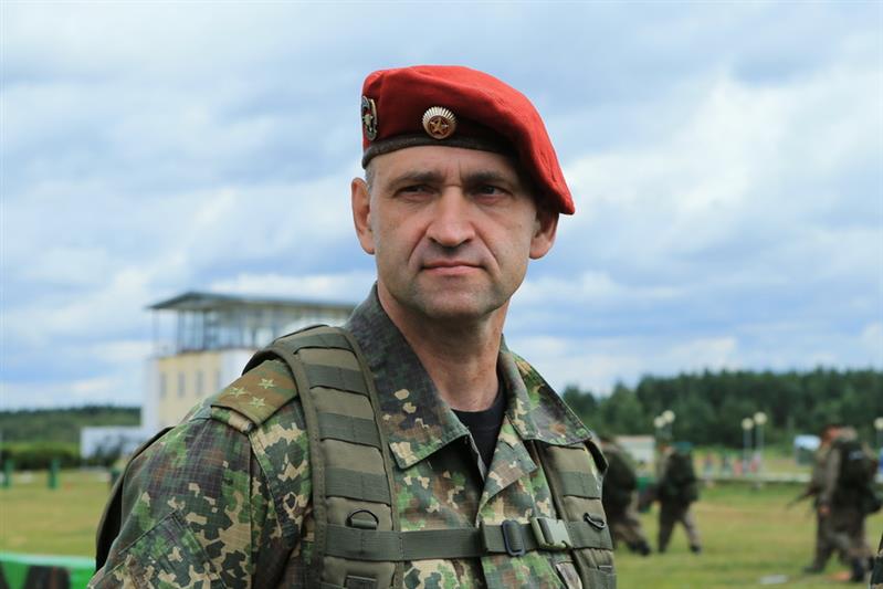 Огневая, десантная и высотная подготовка подразделений Народной вооруженной полиции Китая и 604 Центра специального назначения