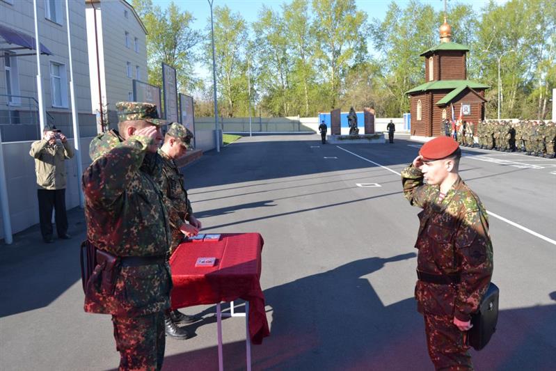 В г. Кемерове вручили государственные награды военнослужащим Сибирского регионального командования