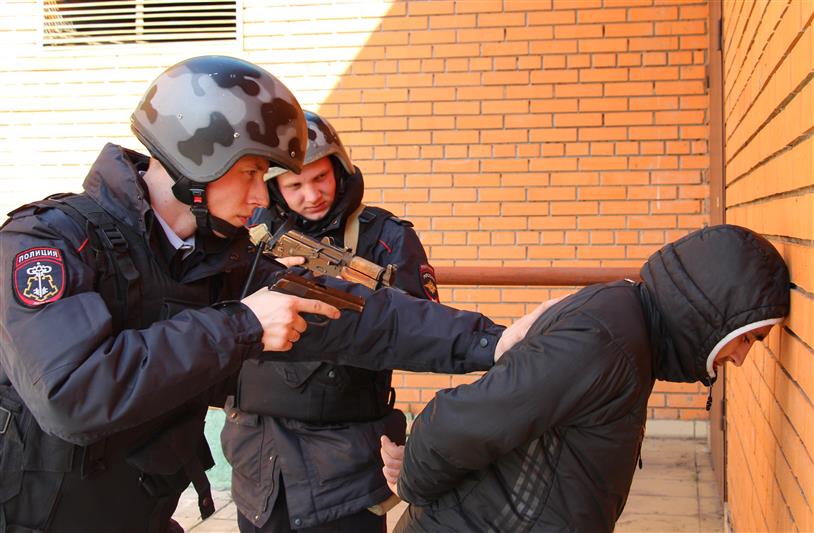 В Московской области сотрудники Росгвардии задержали подозреваемого в краже 