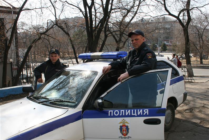 В г. Хабаровске сотрудники вневедомственной охраны Росгвардии задержали рецидивиста, подозреваемого в совершении разбойного нападения