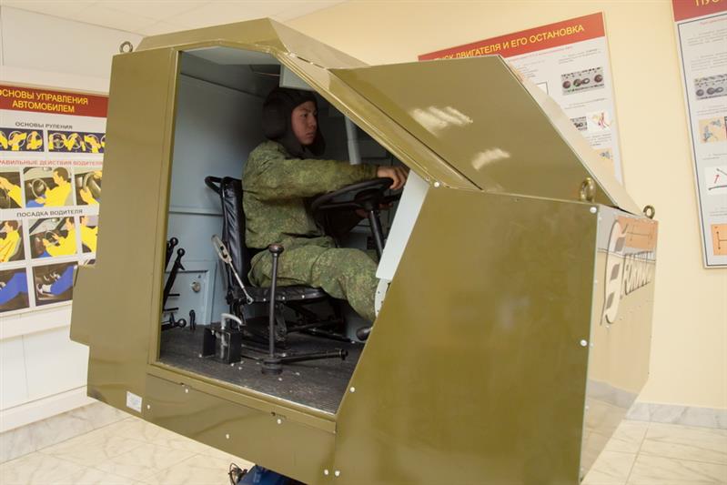 Брифинг генерал-лейтенанта Сергея Ерыгина по актуальным вопросам обеспечения войск Росгвардии современным вооружением и военной техникой 