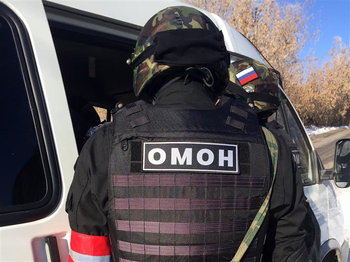Сотрудники иркутского ОМОНа оказали силовую поддержку при проведении рейда  по соблюдению миграционного законодательства РФ