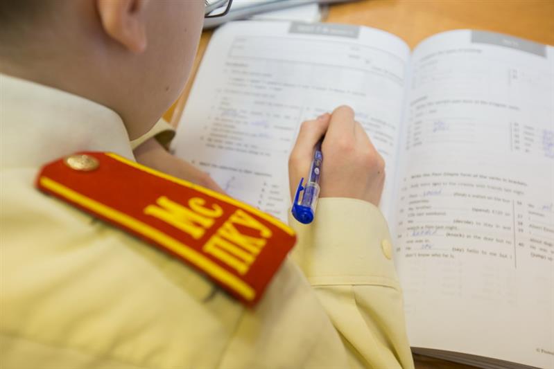 Один день из жизни кадетского корпуса
