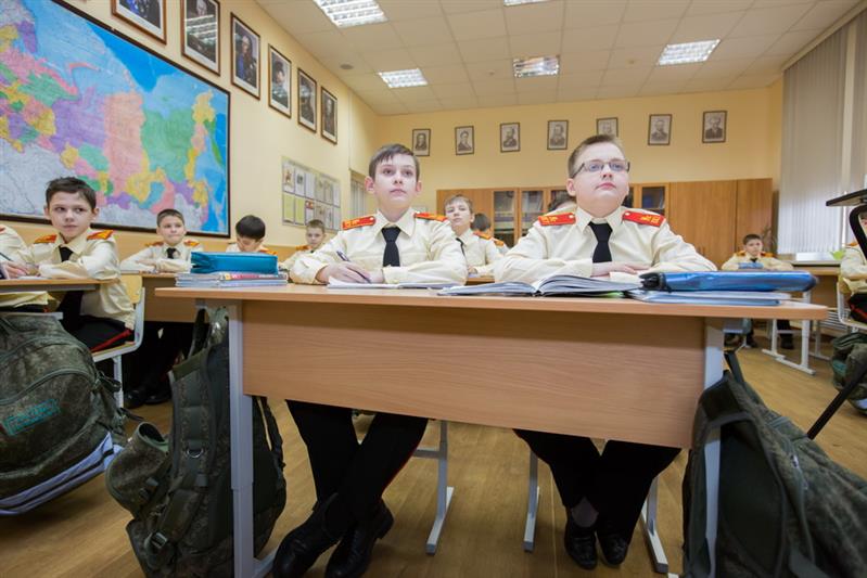 Один день из жизни кадетского корпуса