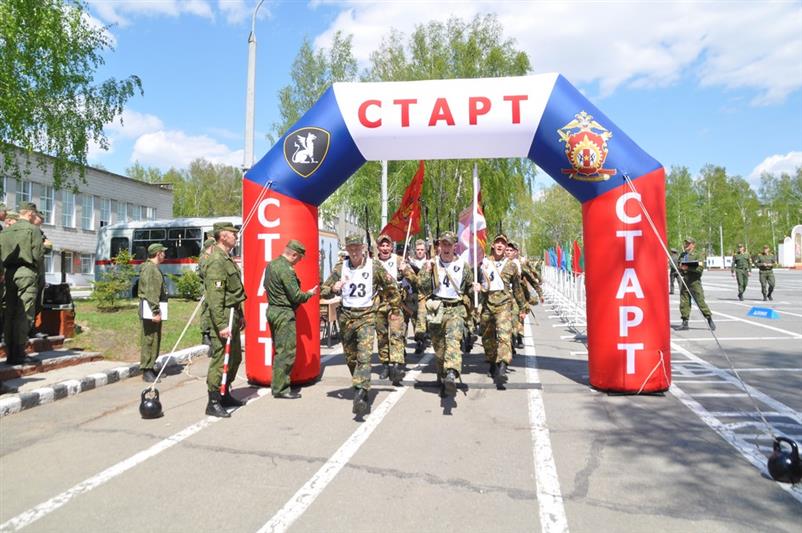 В Новосибирском военном институте Росгвардии состоялся смотр физической подготовки 