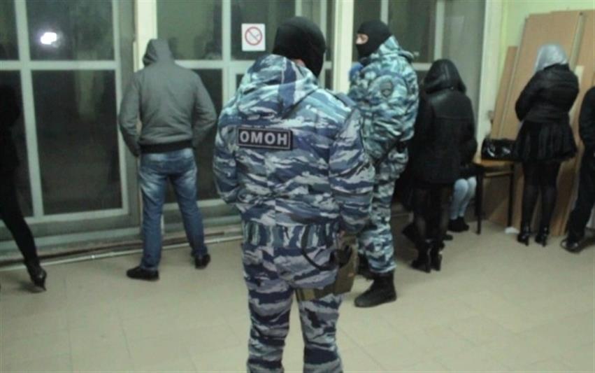 В г. Москве при силовой поддержке бойцов ОМОНа пресечена деятельность криминальной группировки