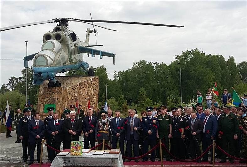 В Тюменской области сотрудники Росгвардии приняли участие в мероприятиях, приуроченных к Дню пограничника