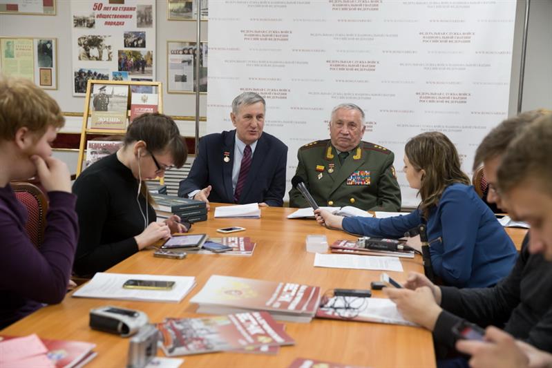 Авторы историко-террорологического справочника рассказали журналистам о современных методах противодействия терроризму