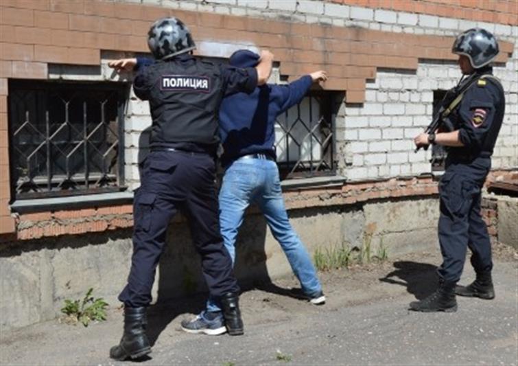 В Ленинградской области сотрудники Росгвардии задержали вора на строительной площадке