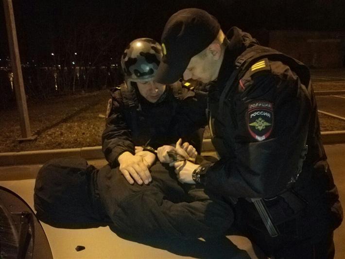 В Московской области сотрудники Росгвардии задержали мужчину, совершившего кражу