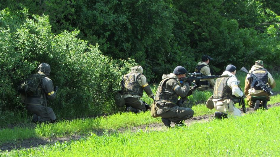 В Ростовской области завершился полевой выход бойцов ОМОНа на транспорте 