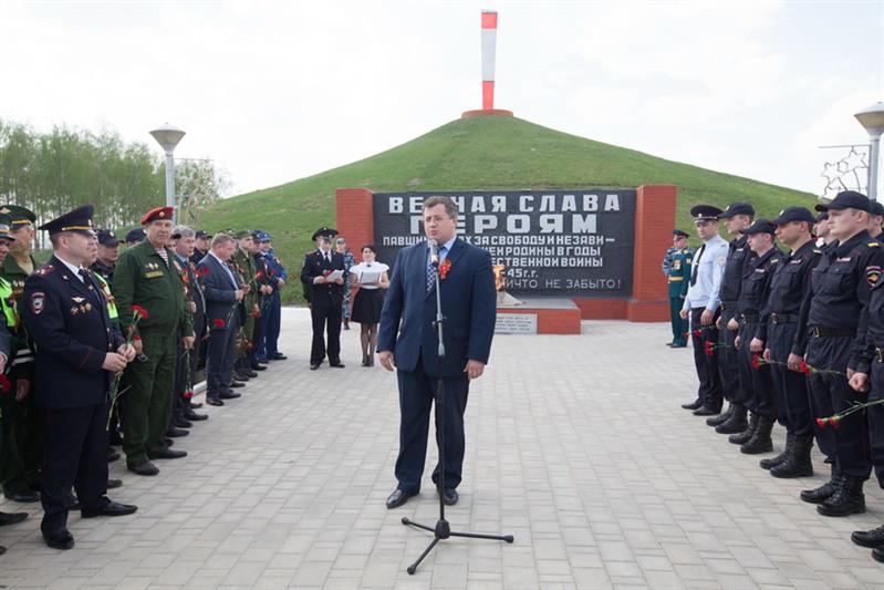 Участники автопробега посетили мемориальный комплекс на въезде в г. Плавск Тульской области