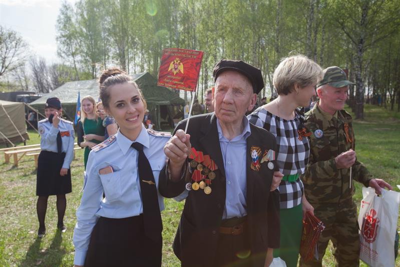 Участники автопробега посетили мемориальный комплекс на въезде в г. Плавск Тульской области