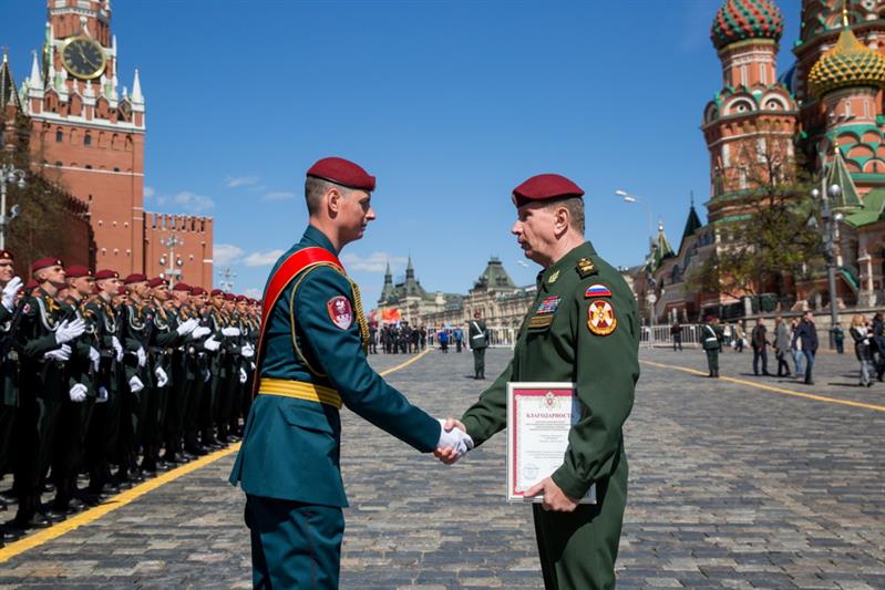 Под знаменем Великой Победы