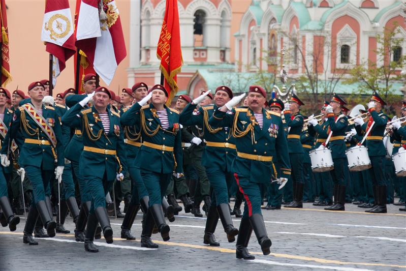 Парад Победы и Бессмертный полк