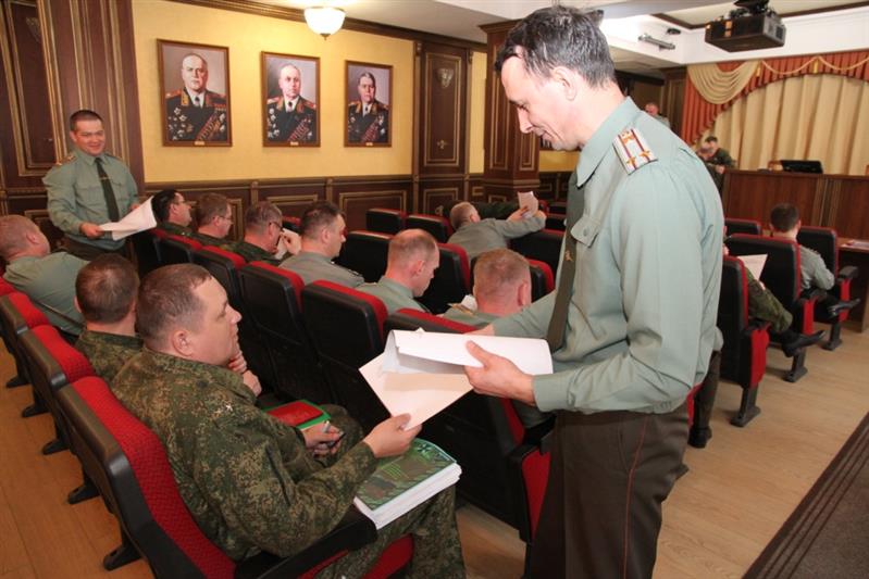 В Восточном округе Росгвардии проводится сдача контрольной проверки за зимний период обучения