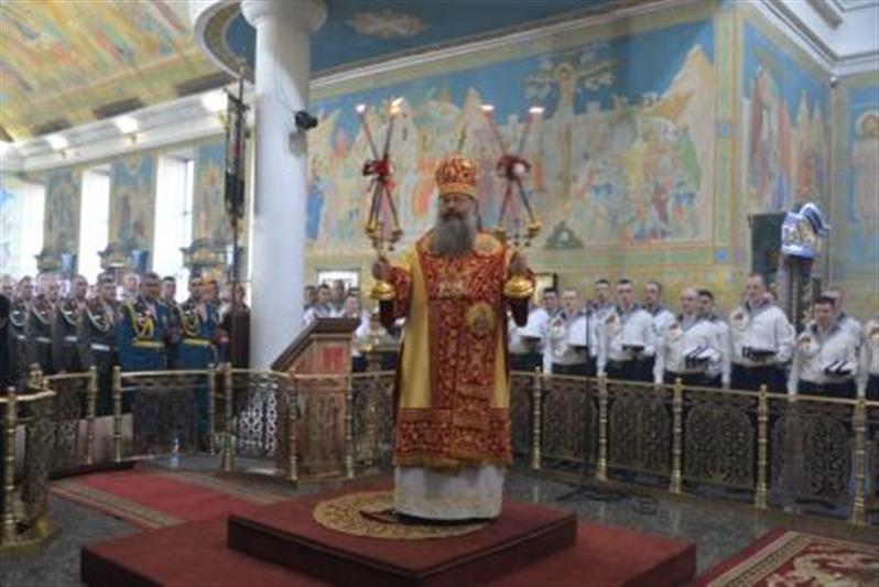 В г. Екатеринбурге военнослужащие Уральского округа приняли участие в божественной литургии 