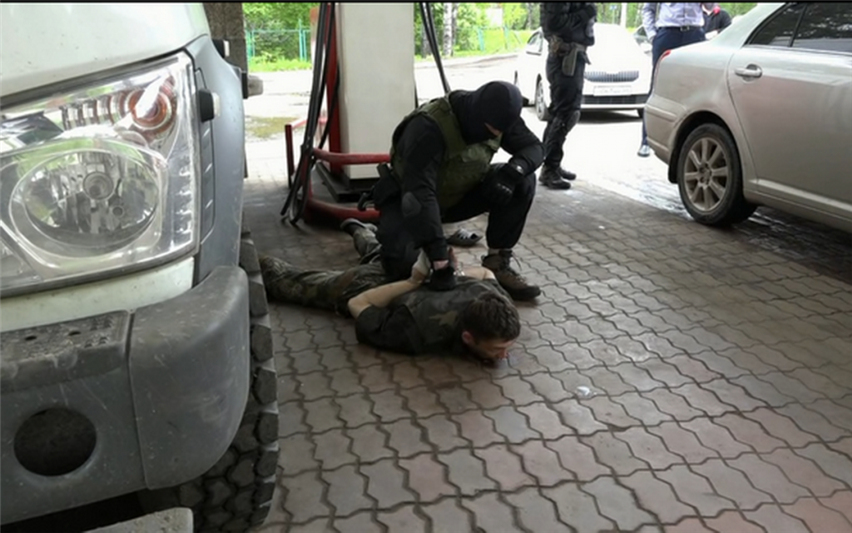 В г. Костроме сотрудники СОБРа Росгвардии задержали подозреваемого в убийстве