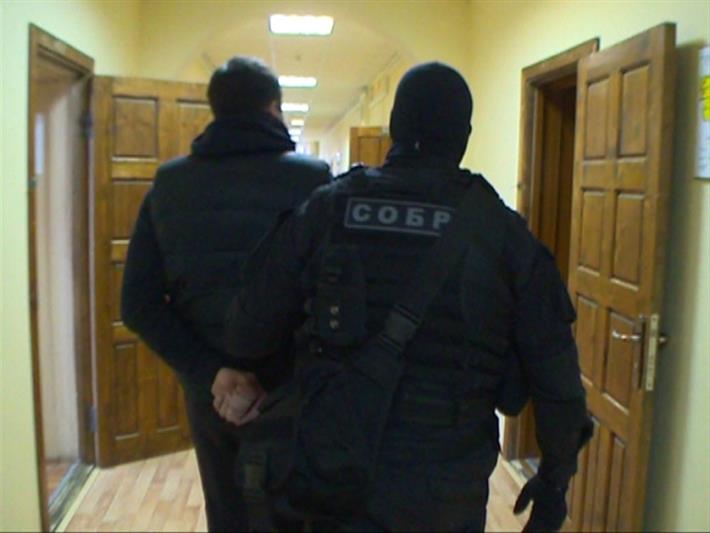 В Республике Карелия при силовой поддержке СОБРа Росгвардии задержана организованная преступная группа