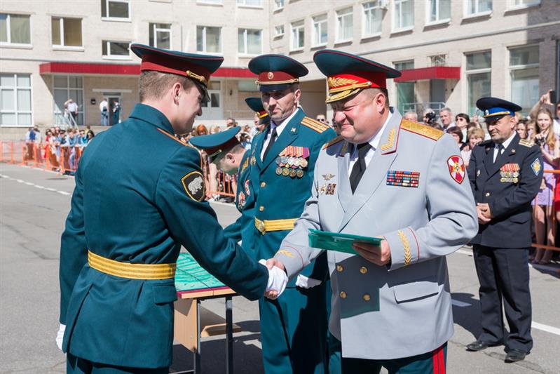 Выпуск лейтенантов в Санкт-Петербургском военном институте Росгвардии