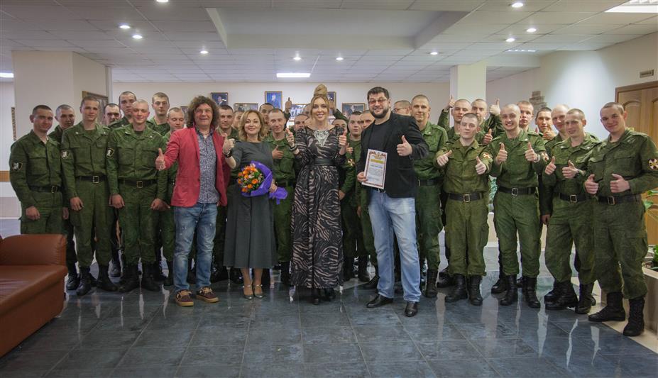 В Главном военном клиническом госпитале Росгвардии состоялось торжественное собрание, посвященное Дню медицинского работника 