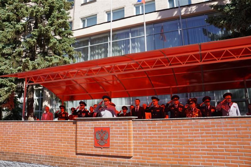 В Санкт-Петербургском военном институте войск национальной гвардии состоялся выпуск лейтенантов