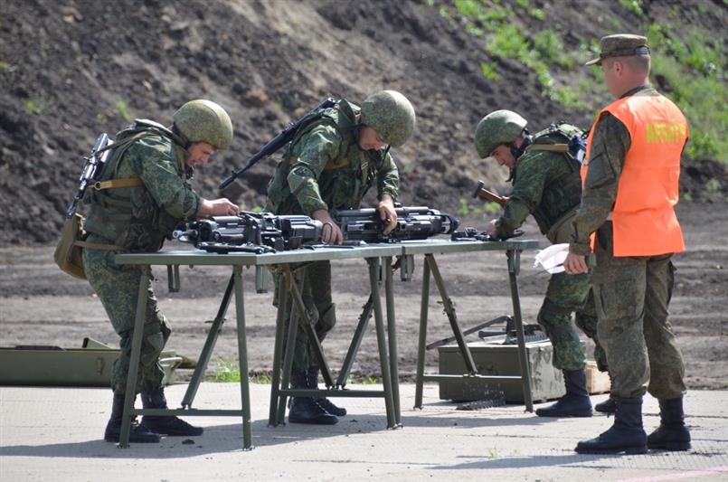 Военнослужащие Росгвардии приняли участие во всероссийских соревнованиях среди специалистов по ремонту вооружения