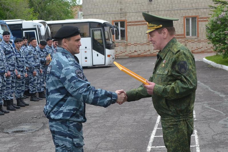 Командующий Восточным округом поздравил бойцов приморского ОМОНа с днем создания подразделения
