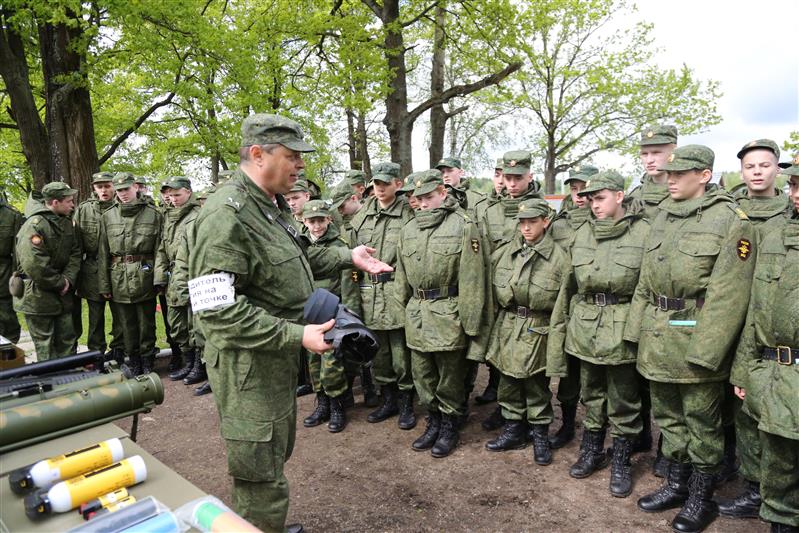 В Подмосковье завершились военно-полевые сборы воспитанников Московского президентского кадетского училища им. М.А. Шолохова войск национальной гвардии РФ 